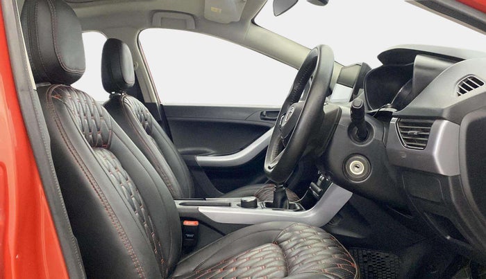 2020 Tata NEXON XM SUNROOF PETROL, Petrol, Manual, 35,731 km, Right Side Front Door Cabin