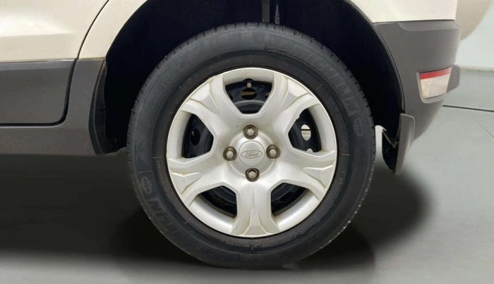 2017 Ford Ecosport TREND+ 1.5L DIESEL, Diesel, Manual, 1,29,547 km, Left Rear Wheel