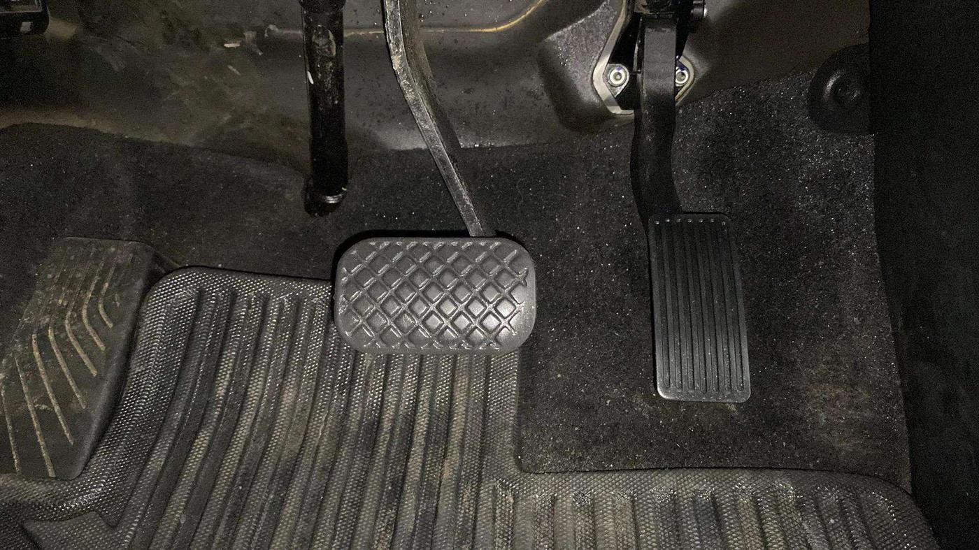 2021 MG HECTOR PLUS SHARP 1.5 PETROL TURBO CVT 6-STR, Petrol, Automatic, 79,227 km, Pedals