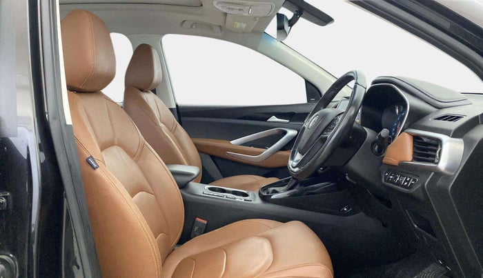 2021 MG HECTOR PLUS SHARP 1.5 PETROL TURBO CVT 6-STR, Petrol, Automatic, 79,072 km, Right Side Front Door Cabin