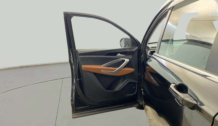 2021 MG HECTOR PLUS SHARP 1.5 PETROL TURBO CVT 6-STR, Petrol, Automatic, 79,072 km, LHS Front Door