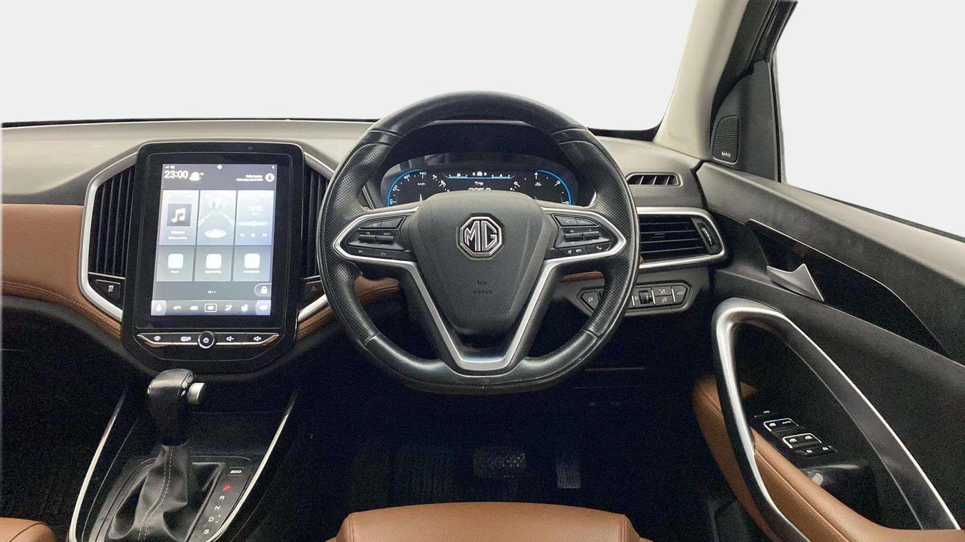 2021 MG HECTOR PLUS SHARP 1.5 PETROL TURBO CVT 6-STR, Petrol, Automatic, 79,227 km, Steering Wheel Close Up