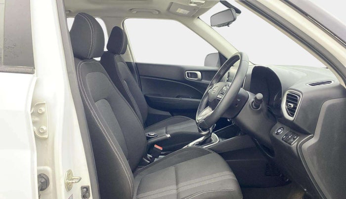 2019 Hyundai VENUE SX PLUS 1.0 TURBO DCT, Petrol, Automatic, 75,203 km, Right Side Front Door Cabin