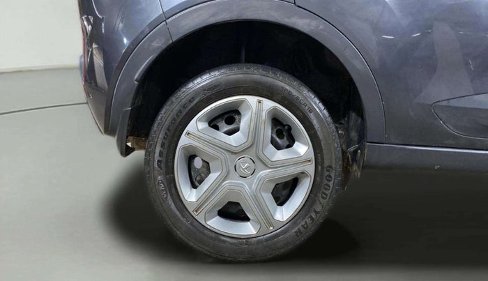 2018 Tata NEXON XM PETROL, Petrol, Manual, 29,108 km, Right Rear Wheel