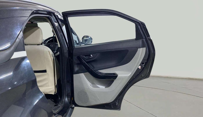 2018 Tata NEXON XM PETROL, Petrol, Manual, 29,108 km, RHS Rear Door