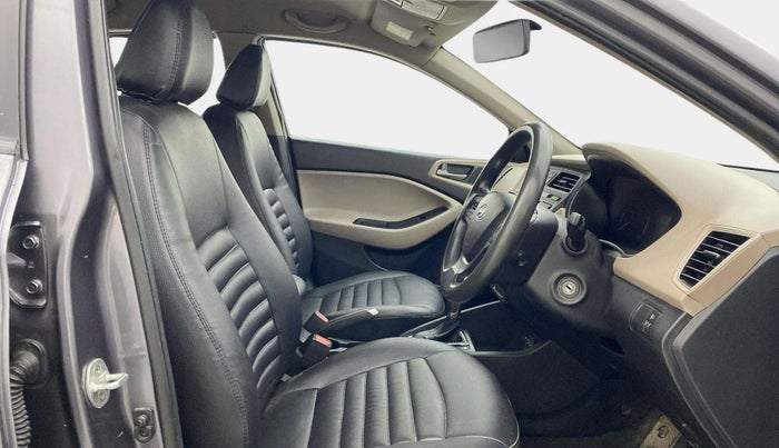 2017 Hyundai Elite i20 MAGNA 1.4 AT, Petrol, Automatic, 92,192 km, Right Side Front Door Cabin