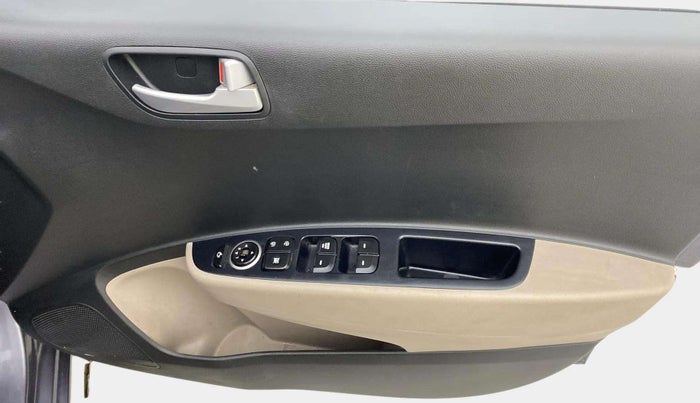 2019 Hyundai Grand i10 SPORTZ AT 1.2 KAPPA VTVT, Petrol, Automatic, 43,949 km, Driver Side Door Panels Control