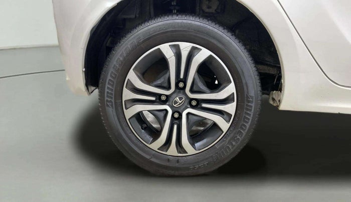 2021 Tata Tiago XZA PETROL, Petrol, Automatic, 30,674 km, Right Rear Wheel