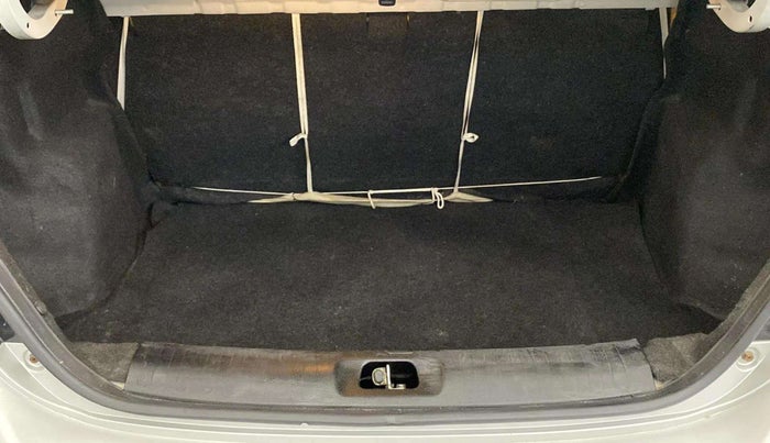 2013 Maruti Swift Dzire VXI, Petrol, Manual, 45,351 km, Boot Inside