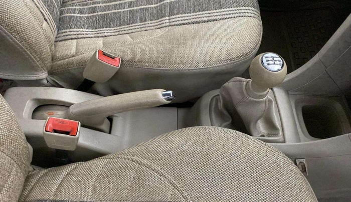2013 Maruti Swift Dzire VXI, Petrol, Manual, 45,351 km, Gear Lever