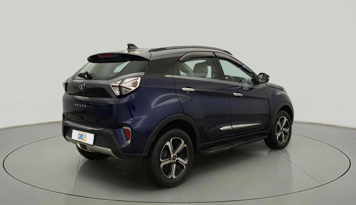 2022 Tata NEXON XZA PLUS (PREMIUM) DIESEL DUAL TONE, Diesel, Automatic, 32,133 km, Right Back Diagonal