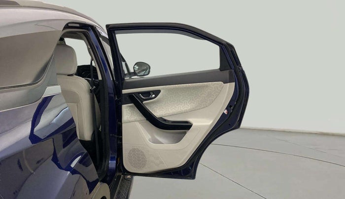 2022 Tata NEXON XZA PLUS (PREMIUM) DIESEL DUAL TONE, Diesel, Automatic, 32,133 km, RHS Rear Door