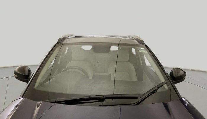 2022 Tata NEXON XZA PLUS (PREMIUM) DIESEL DUAL TONE, Diesel, Automatic, 32,133 km, Front Windshield