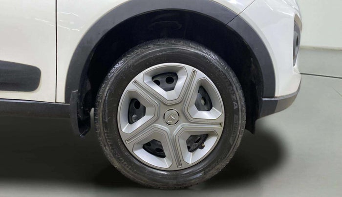 2020 Tata NEXON XZ PETROL, Petrol, Manual, 18,290 km, Right Front Wheel