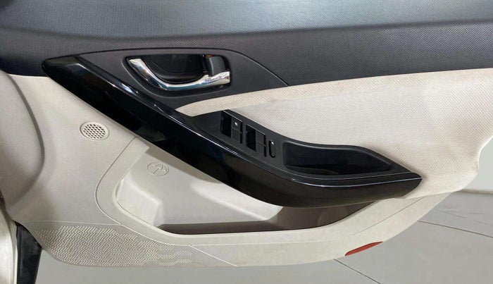 2020 Tata NEXON XZ PETROL, Petrol, Manual, 18,290 km, Driver Side Door Panels Control