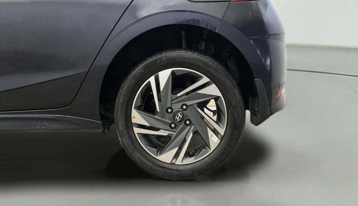 2021 Hyundai NEW I20 ASTA 1.2 AT, Petrol, Automatic, 33,487 km, Left Rear Wheel