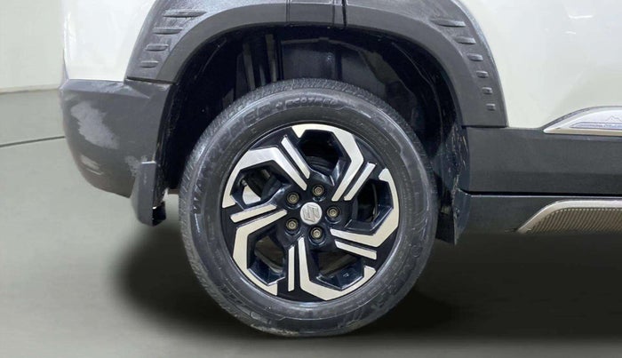 2022 Maruti BREZZA VXI AT SMART HYBRID, Petrol, Automatic, 39,756 km, Right Rear Wheel