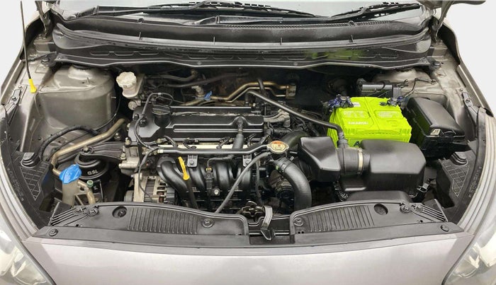 2013 Hyundai i20 SPORTZ 1.2, Petrol, Manual, 55,731 km, Engine View