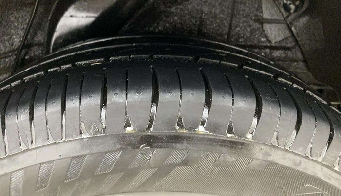 2013 Hyundai i20 SPORTZ 1.2, Petrol, Manual, 55,731 km, Left Rear Tyre Tread