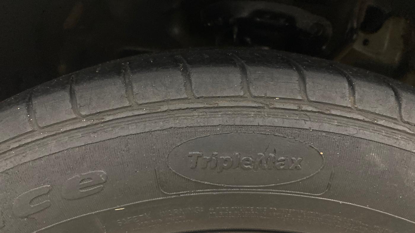 2020 KIA SELTOS HTX 1.5 PETROL, Petrol, Manual, 62,584 km, Left Front Tyre Tread