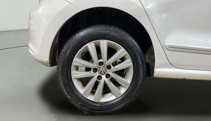 2013 Volkswagen Polo HIGHLINE1.2L, Petrol, Manual, 53,987 km, Right Rear Wheel