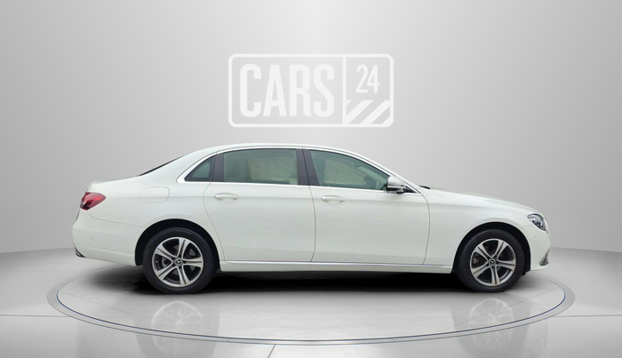 2018 Mercedes Benz E Class E 220 D, Diesel, Automatic, 45,029 km, Right Side View