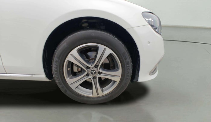 2018 Mercedes Benz E Class E 220 D, Diesel, Automatic, 45,029 km, Right Front Wheel
