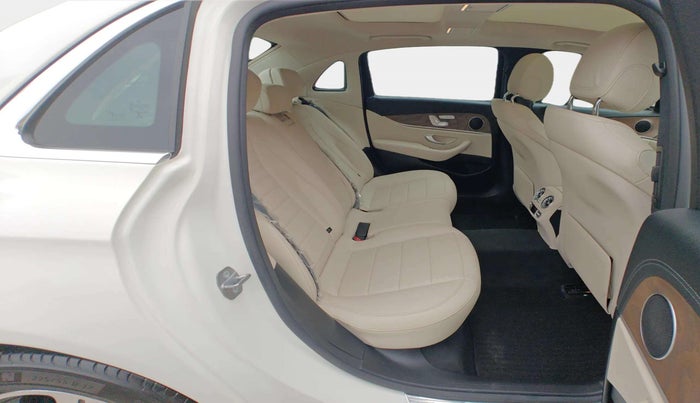 2018 Mercedes Benz E Class E 220 D, Diesel, Automatic, 45,029 km, Right Side Rear Door Cabin
