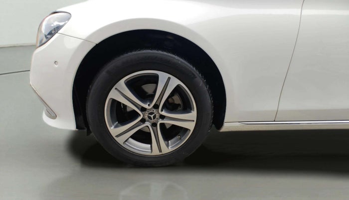 2018 Mercedes Benz E Class E 220 D, Diesel, Automatic, 45,029 km, Left Front Wheel