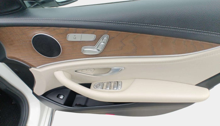 2018 Mercedes Benz E Class E 220 D, Diesel, Automatic, 45,029 km, Driver Side Door Panels Control