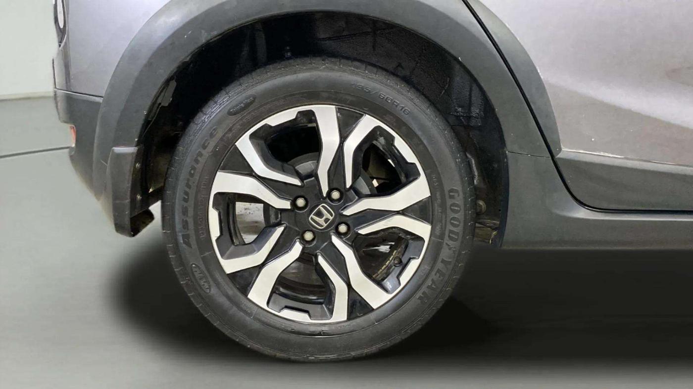 2020 Honda WR-V 1.2L I-VTEC VX MT, Petrol, Manual, 36,419 km, Right Rear Wheel