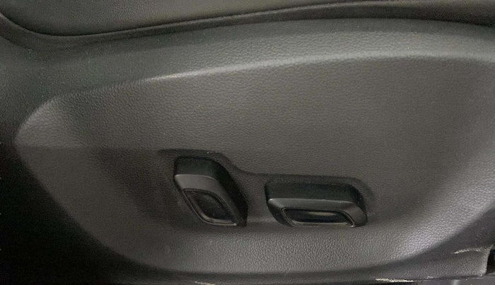 2022 MG ASTOR SHARP 1.5 CVT, Petrol, Automatic, 76,321 km, Driver Side Adjustment Panel