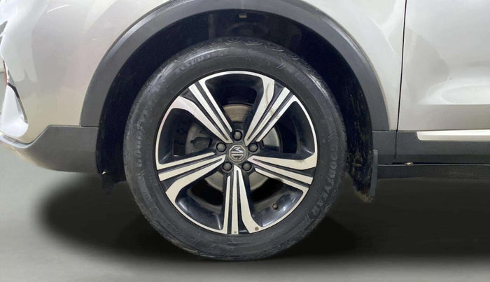 2022 MG ASTOR SHARP 1.5 CVT, Petrol, Automatic, 76,321 km, Left Front Wheel