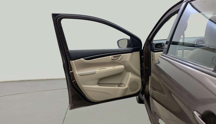 2015 Maruti Ciaz VXI, Petrol, Manual, 30,559 km, LHS Front Door