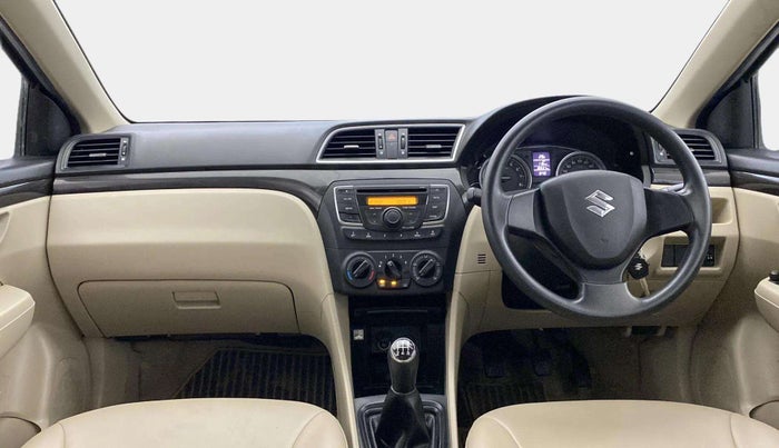 2015 Maruti Ciaz VXI, Petrol, Manual, 30,559 km, Dashboard