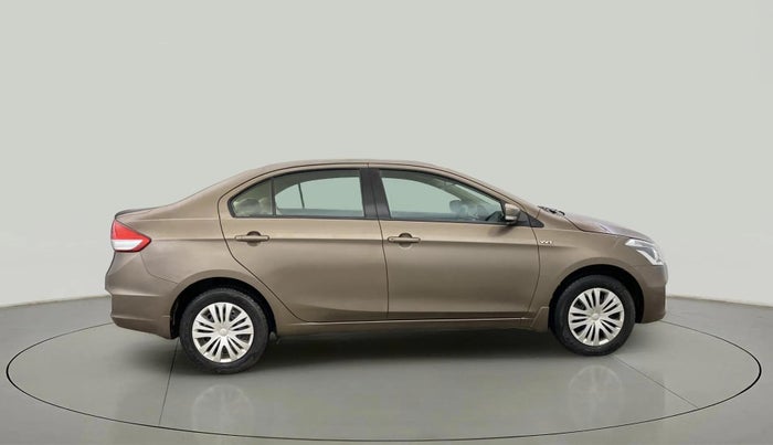 2015 Maruti Ciaz VXI, Petrol, Manual, 30,559 km, Right Side View