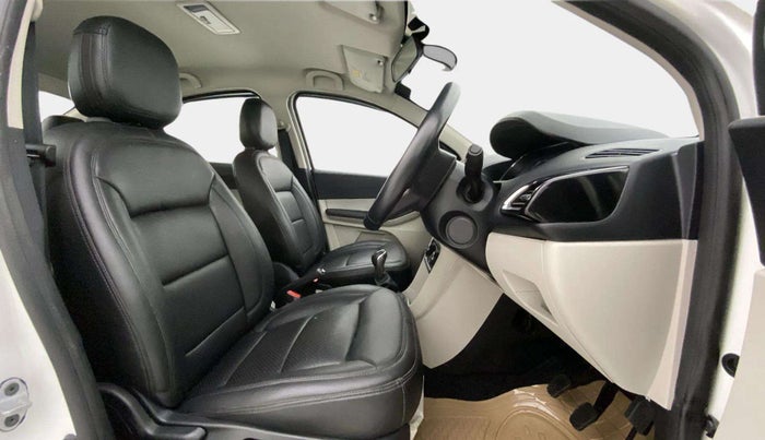2024 Tata TIGOR XZ PLUS PETROL, Petrol, Manual, 31,421 km, Right Side Front Door Cabin