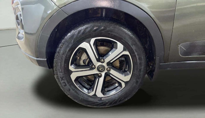 2021 Tata NEXON XZA PLUS SUNROOF PETROL, Petrol, Automatic, 87,756 km, Left Front Wheel