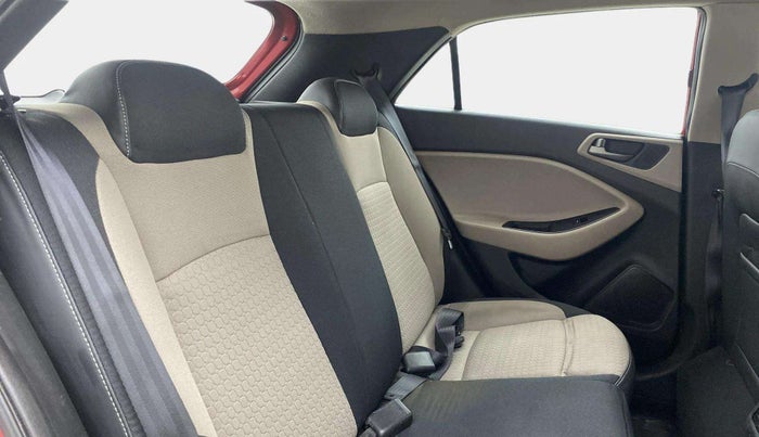 2016 Hyundai Elite i20 SPORTZ 1.2, Petrol, Manual, 55,844 km, Right Side Rear Door Cabin