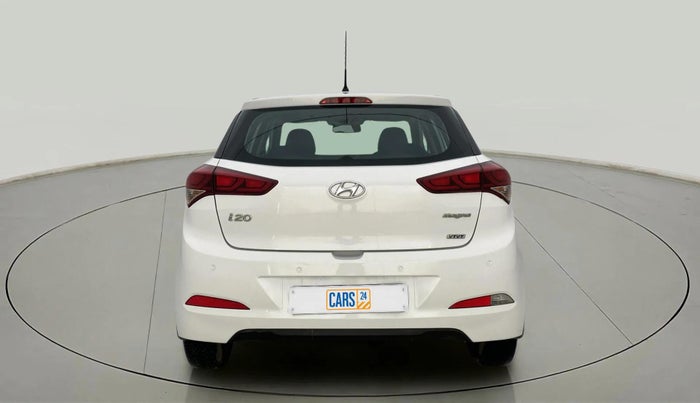 2015 Hyundai Elite i20 MAGNA 1.2, Petrol, Manual, 1,06,044 km, Back/Rear