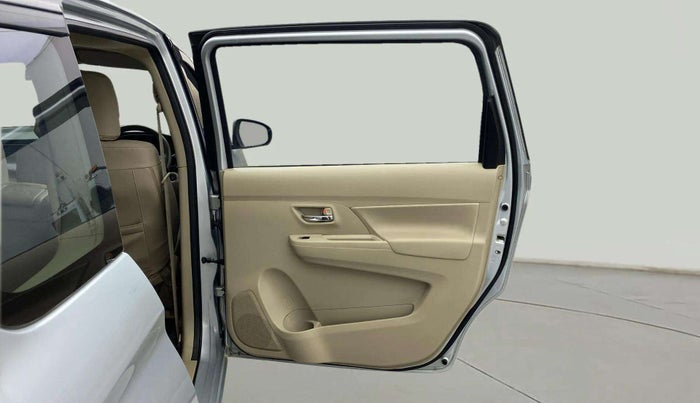 2022 Maruti Ertiga ZXI AT SHVS, Petrol, Automatic, 70,072 km, RHS Rear Door