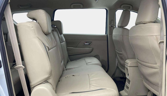 2022 Maruti Ertiga ZXI AT SHVS, Petrol, Automatic, 70,072 km, Right Side Rear Door Cabin