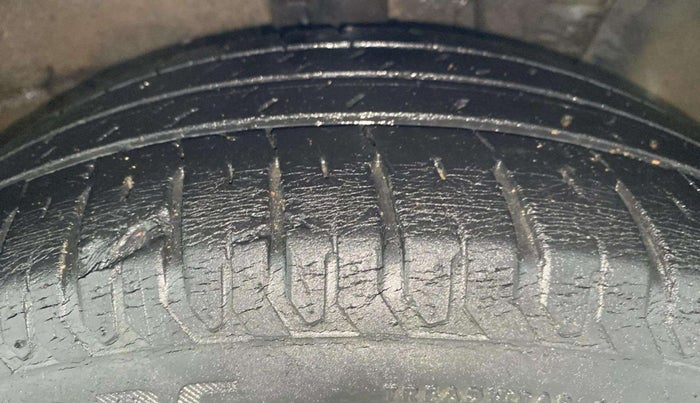 2019 Hyundai Verna 1.6 VTVT SX, Petrol, Manual, 51,040 km, Right Front Tyre Tread