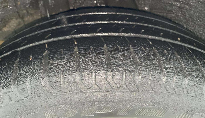 2019 Hyundai Verna 1.6 VTVT SX, Petrol, Manual, 51,040 km, Right Rear Tyre Tread