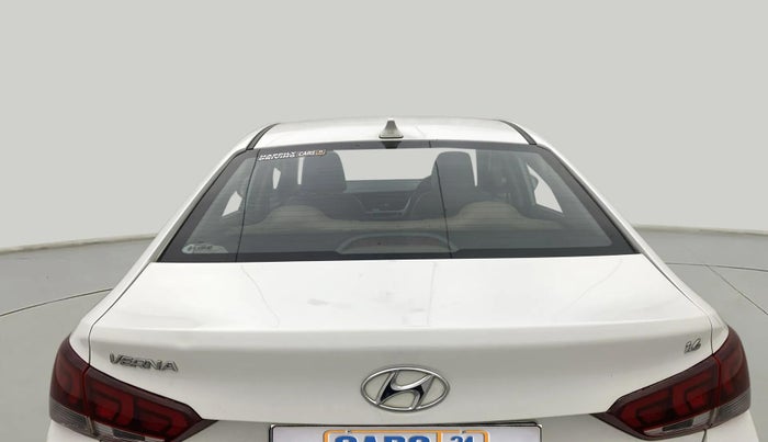 2019 Hyundai Verna 1.6 VTVT SX, Petrol, Manual, 51,040 km, Rear Windshield