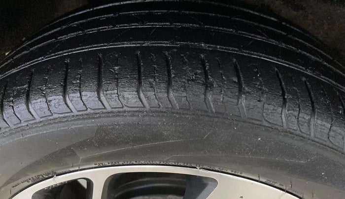 2019 Maruti Baleno ALPHA PETROL 1.2, Petrol, Manual, 48,623 km, Left Front Tyre Tread