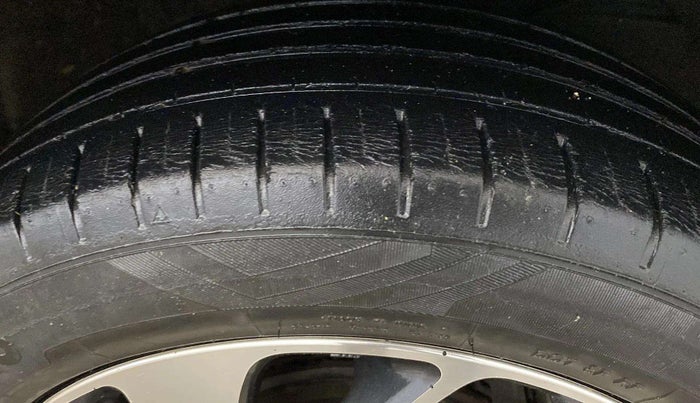 2019 Maruti Baleno ALPHA PETROL 1.2, Petrol, Manual, 48,623 km, Right Front Tyre Tread