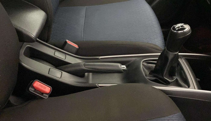 2019 Maruti Baleno ALPHA PETROL 1.2, Petrol, Manual, 48,623 km, Gear Lever