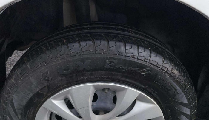 2020 Maruti Swift VXI, Petrol, Manual, 34,385 km, Right Rear Tyre Tread
