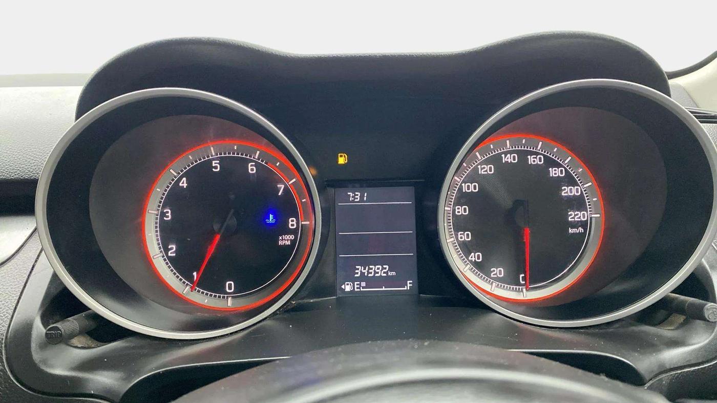2020 Maruti Swift VXI, Petrol, Manual, 34,385 km, Odometer Image